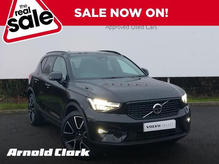 Volvo XC40 2.0 B3 MHEV Ultra Dark DCT Auto Euro 6 (s/s) 5dr