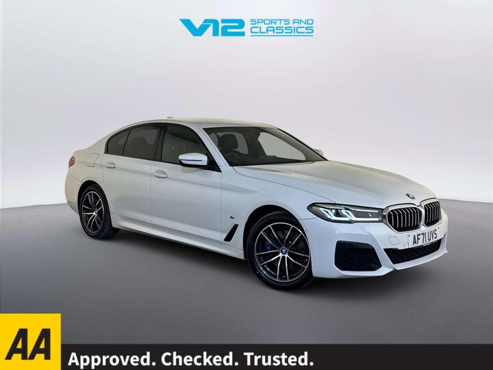 BMW 5 Series 2.0 530e 12kWh M Sport Steptronic Euro 6 (s/s) 4dr BMW 5 Series 2.0 530e 12kWh M Sport Steptronic Euro 6 (s/s) 4dr
