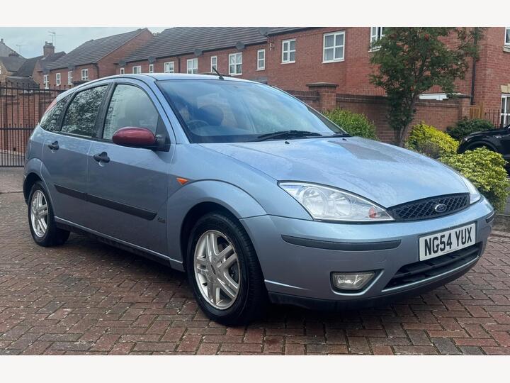 Ford Focus 1.6i 16v Zetec 5dr