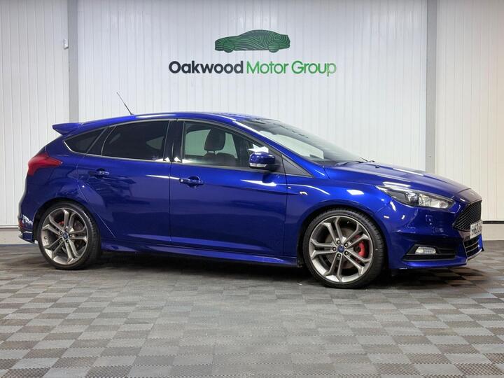 Ford Focus 2.0T EcoBoost ST-3 Euro 6 (s/s) 5dr