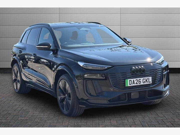 Audi Q6 E-tron 100kWh Black Edition Auto Quattro 5dr Audi Q6 E-tron 100kWh Black Edition Auto Quattro 5dr