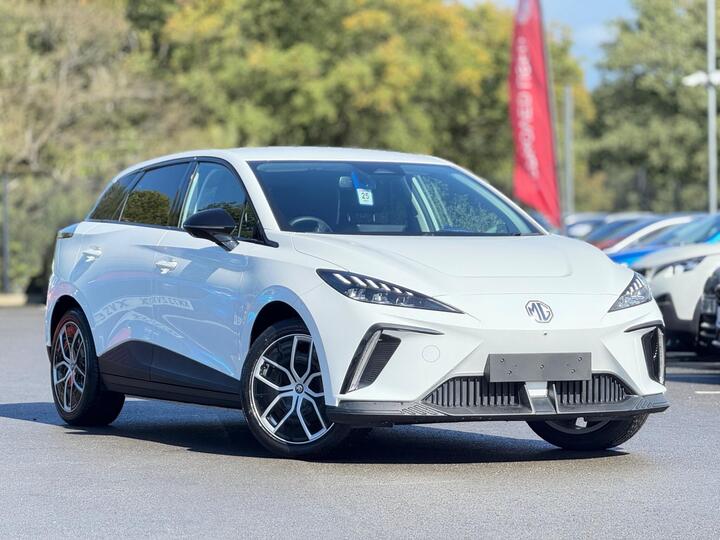 MG MG4 64kWh Trophy Long Range Auto 5dr