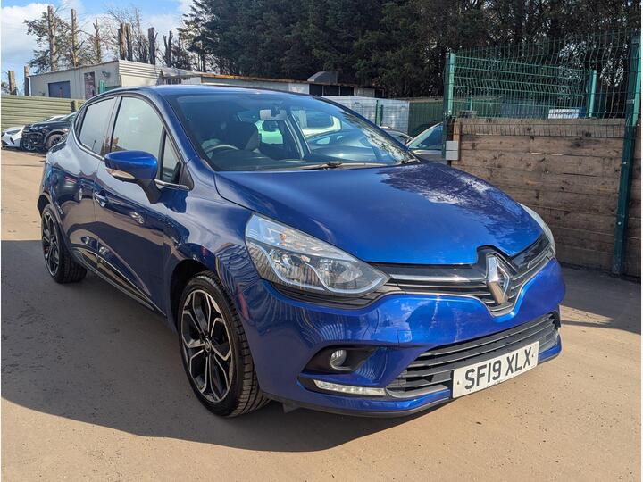 Renault Clio 0.9 TCe Iconic Euro 6 (s/s) 5dr
