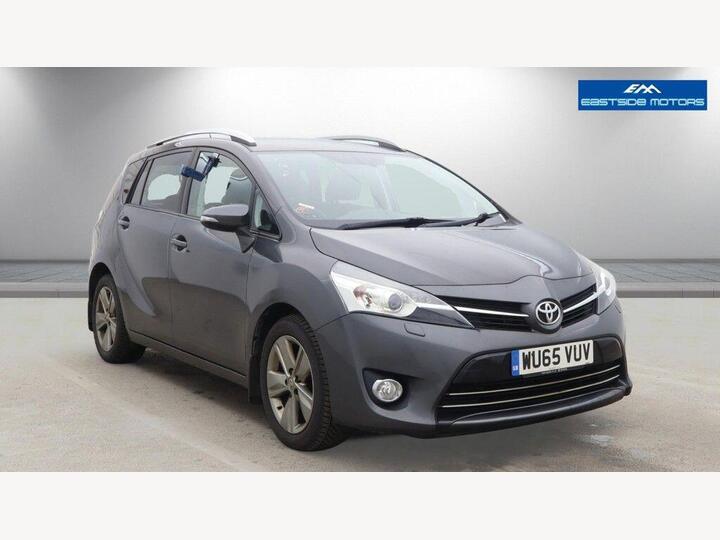 Toyota Verso 1.6 D-4D Excel Euro 6 (s/s) 5dr Toyota Verso 1.6 D-4D Excel Euro 6 (s/s) 5dr