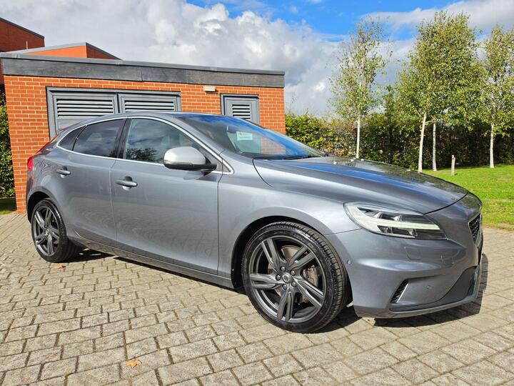 Volvo V40 2.0 D4 R-Design Pro Auto Euro 6 (s/s) 5dr