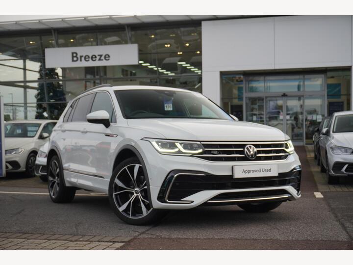 Volkswagen TIGUAN 2.0 TDI R-Line DSG Euro 6 (s/s) 5dr