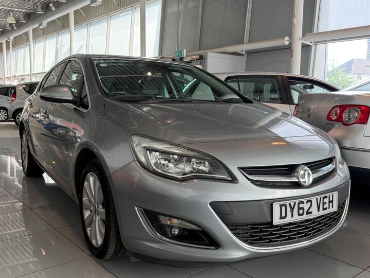 Vauxhall Astra 1.6 16v SE Euro 5 5dr