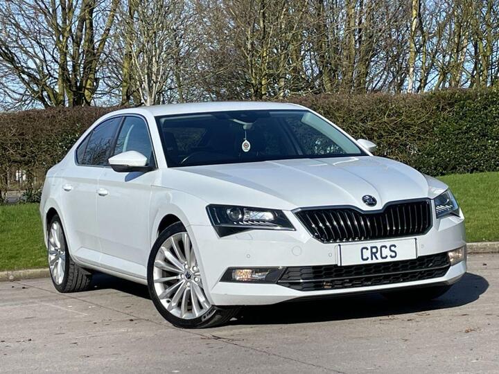Skoda SUPERB 2.0 TDI SE L Executive DSG Euro 6 (s/s) 5dr Skoda SUPERB 2.0 TDI SE L Executive DSG Euro 6 (s/s) 5dr