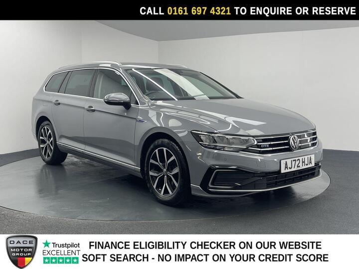Volkswagen PASSAT 1.4 TSI 13kWh GTE DSG Euro 6 (s/s) 5dr Volkswagen PASSAT 1.4 TSI 13kWh GTE DSG Euro 6 (s/s) 5dr