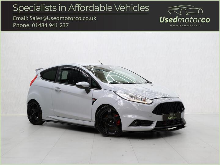 Ford Fiesta 1.6T EcoBoost ST-200 Euro 6 3dr