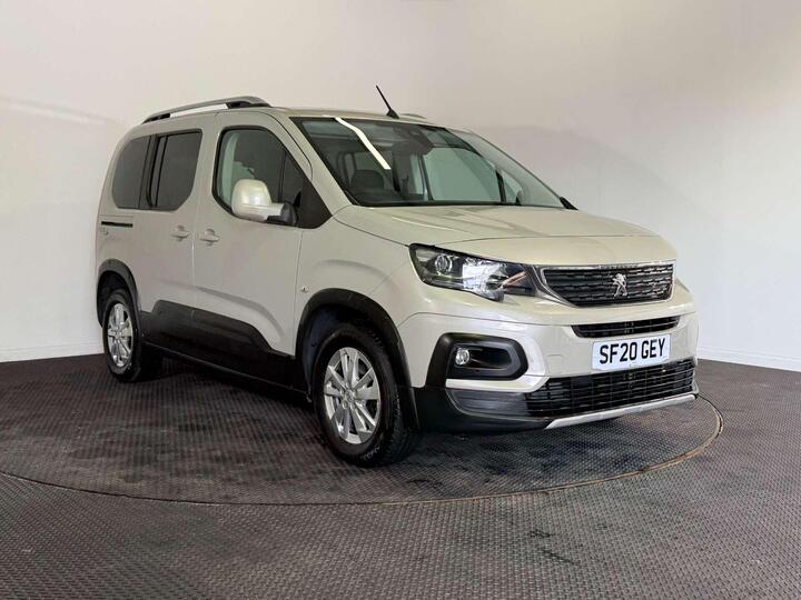 Peugeot RIFTER 1.5 BlueHDi Allure Standard MPV Euro 6 5dr Peugeot RIFTER 1.5 BlueHDi Allure Standard MPV Euro 6 5dr
