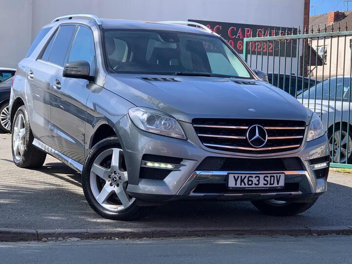 Mercedes-Benz M Class 3.0 ML350 V6 BlueTEC AMG Sport G-Tronic 4WD Euro 6 (s/s) 5dr Mercedes-Benz M Class 3.0 ML350 V6 BlueTEC AMG Sport G-Tronic 4WD Euro 6 (s/s) 5dr