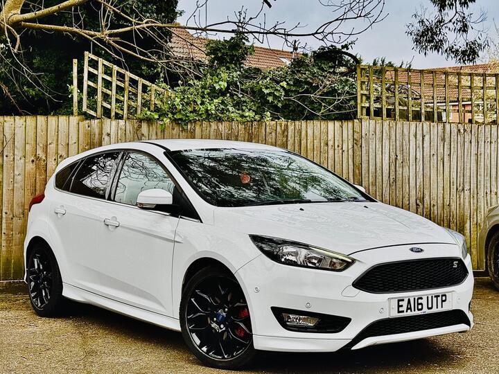 Ford Focus 1.5T EcoBoost Zetec S Euro 6 (s/s) 5dr