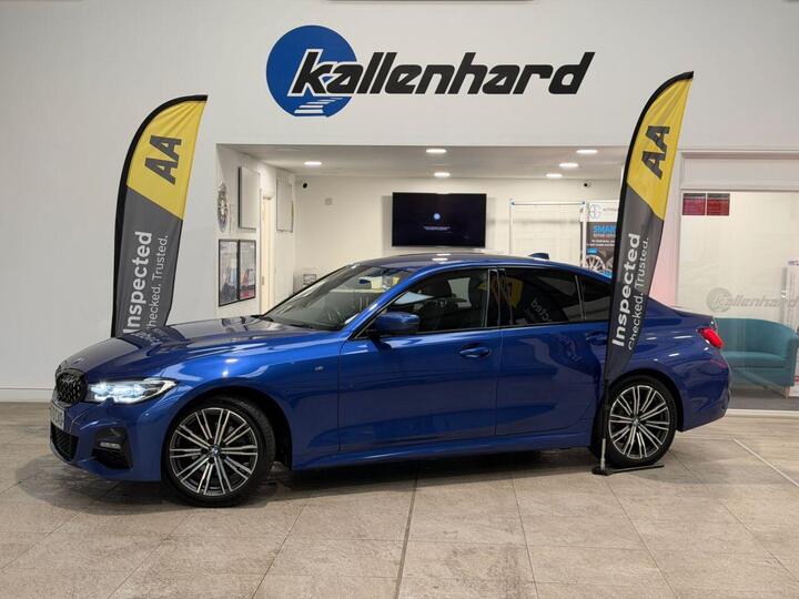 BMW 3 SERIES 2.0 320i M Sport Auto XDrive Euro 6 (s/s) 4dr BMW 3 SERIES 2.0 320i M Sport Auto XDrive Euro 6 (s/s) 4dr