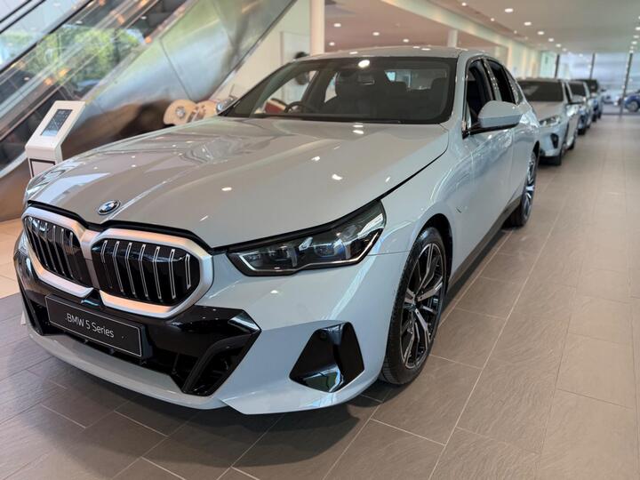 BMW 5 Series 2.0 530e 22.1kWh M Sport Steptronic Euro 6 (s/s) 4dr