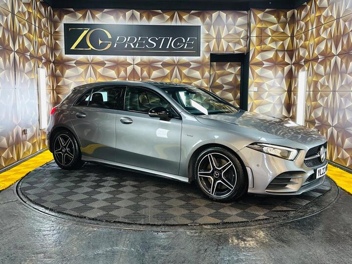 Mercedes-Benz A Class 2.0 A250 AMG Line Edition (Executive) 7G-DCT Euro 6 (s/s) 5dr