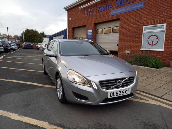 Volvo V60 2.0 D4 SE Lux Geartronic Euro 5 (s/s) 5dr