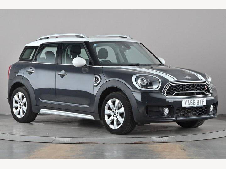 MINI Countryman 2.0 Cooper S Classic Steptronic Euro 6 (s/s) 5dr MINI Countryman 2.0 Cooper S Classic Steptronic Euro 6 (s/s) 5dr