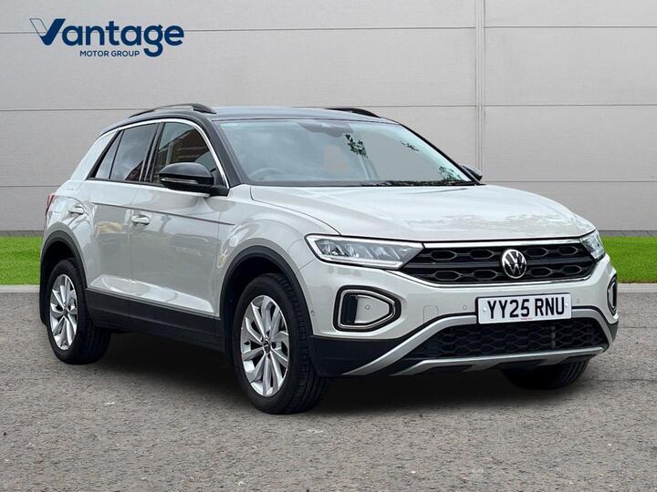 Volkswagen T-Roc 1.5 TSI Match DSG Euro 6 (s/s) 5dr Volkswagen T-Roc 1.5 TSI Match DSG Euro 6 (s/s) 5dr