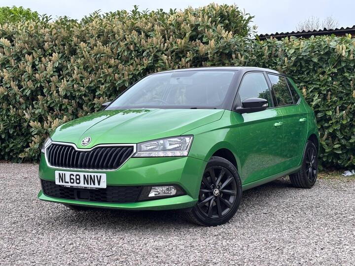 Skoda Fabia 1.0 TSI Colour Edition Euro 6 (s/s) 5dr Skoda Fabia 1.0 TSI Colour Edition Euro 6 (s/s) 5dr