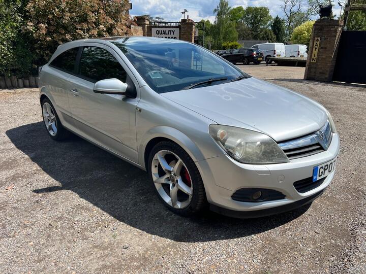 Vauxhall Astra 1.8i GTC Sport Hatch 3dr
