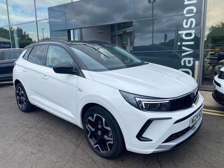Vauxhall Grandland 1.2 Ultimate E-DCT Euro 6 (s/s) 5dr Vauxhall Grandland 1.2 Ultimate E-DCT Euro 6 (s/s) 5dr