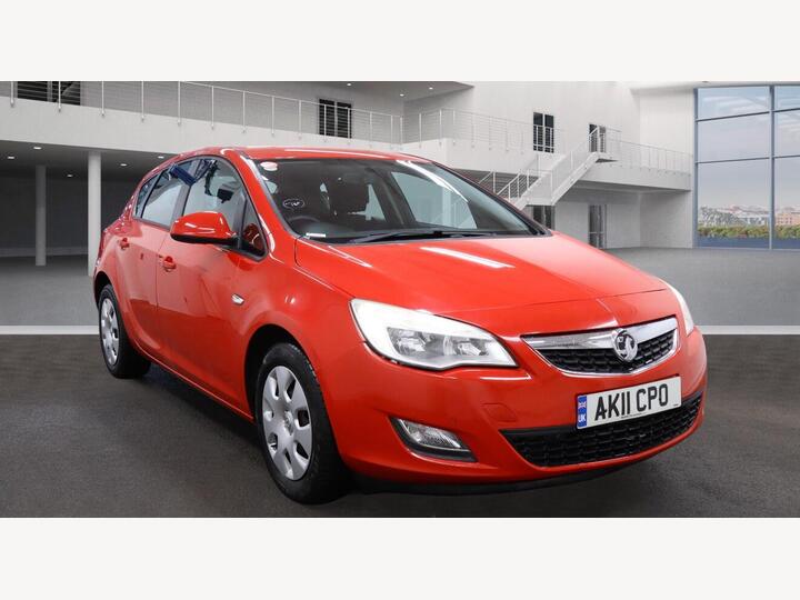 Vauxhall Astra 1.6 16v Exclusiv Auto Euro 5 5dr