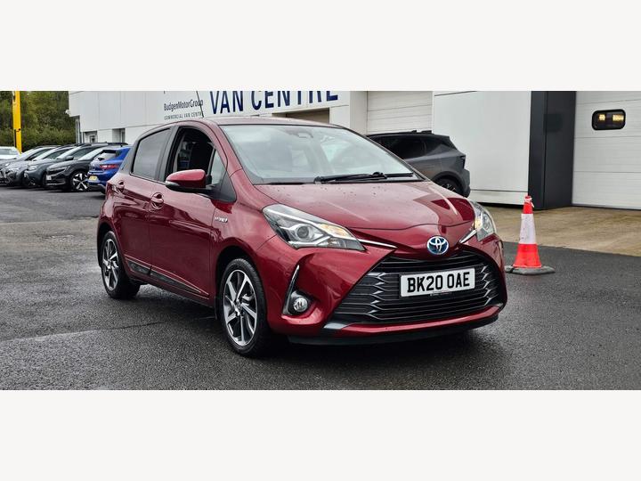 Toyota Yaris 1.5 VVT-h Y20 Bi-tone E-CVT Euro 6 (s/s) 5dr