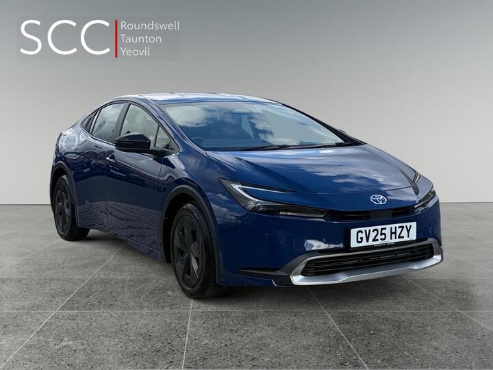 Toyota Prius 2.0 13.6kWh Design CVT Euro 6 (s/s) 5dr