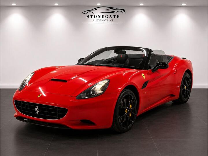Ferrari California 4.3 V8 30 F1 DCT Euro 5 2dr Ferrari California 4.3 V8 30 F1 DCT Euro 5 2dr
