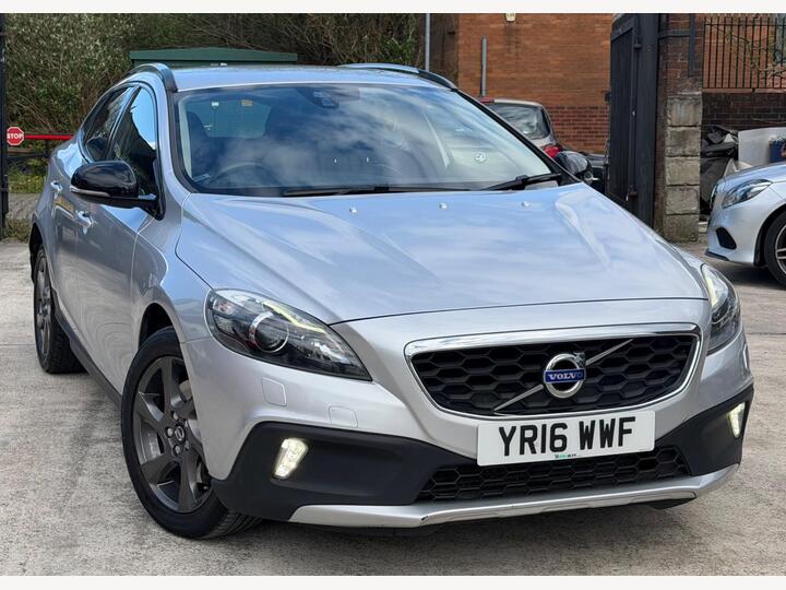 Volvo V40 Cross Country 2.0 D2 Lux Auto Euro 6 (s/s) 5dr