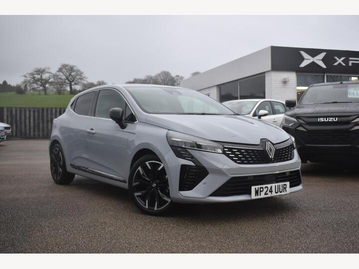 Renault Clio 1.6 E-TECH Techno Auto Euro 6 (s/s) 5dr
