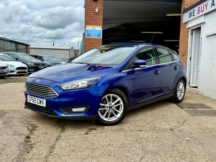 Ford Focus 1.0T EcoBoost Zetec Euro 6 (s/s) 5dr