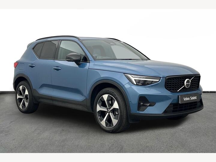 Volvo XC40 2.0 B4 MHEV Ultimate DCT Auto Euro 6 (s/s) 5dr