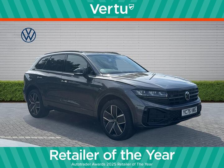 Volkswagen Touareg 3.0 TDI V6 Black Edition Tiptronic 4Motion Euro 6 (s/s) 5dr