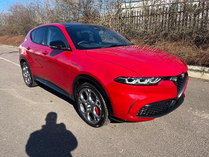 Alfa Romeo Tonale 1.3 VGT 15.5kWh Veloce Auto Q4 AWD Euro 6 5dr