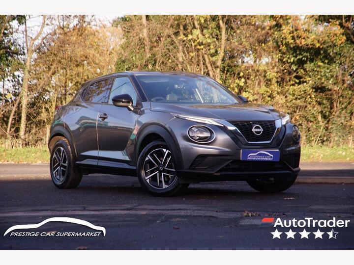Nissan JUKE 1.0 DIG-T N-Connecta Euro 6 (s/s) 5dr