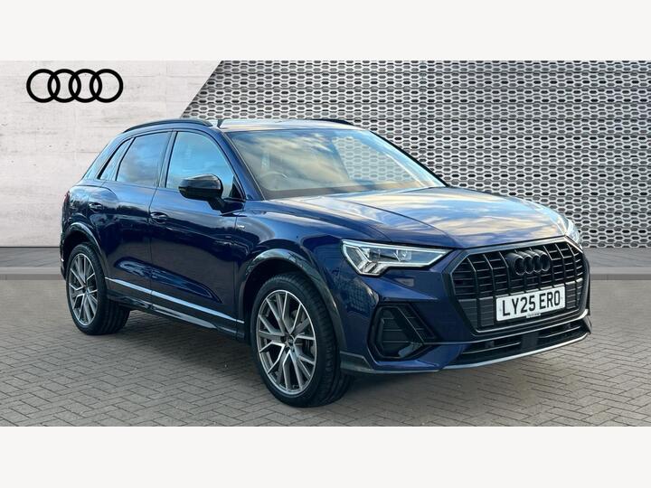 Audi Q3 1.5 TFSI CoD 35 Black Edition S Tronic Euro 6 (s/s) 5dr