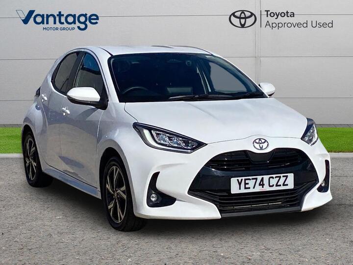 Toyota Yaris 1.5 VVT-h Design E-CVT Euro 6 (s/s) 5dr