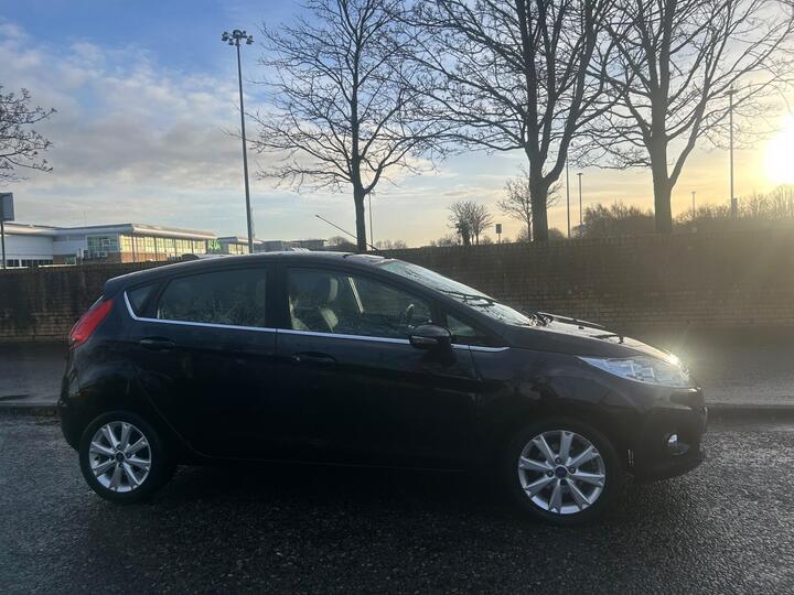Ford Fiesta 1.4 Zetec 5dr