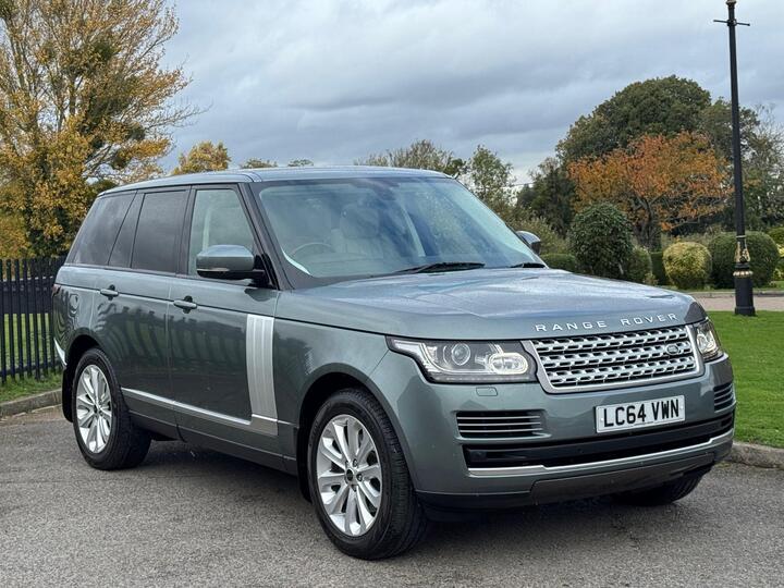 Land Rover Range Rover 3.0 TD V6 Vogue Auto 4WD Euro 5 (s/s) 5dr Land Rover Range Rover 3.0 TD V6 Vogue Auto 4WD Euro 5 (s/s) 5dr
