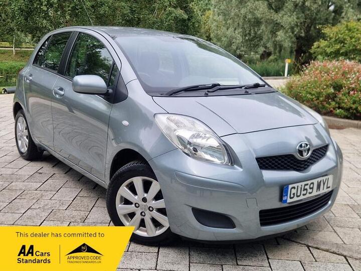 Toyota Yaris 1.33 Dual VVT-i TR Euro 4 (s/s) 5dr