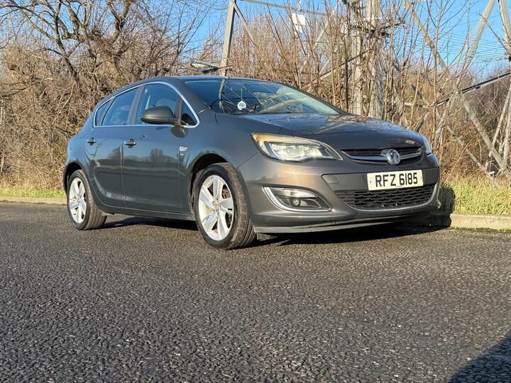 Vauxhall Astra 1.4 16v SRi Euro 5 5dr