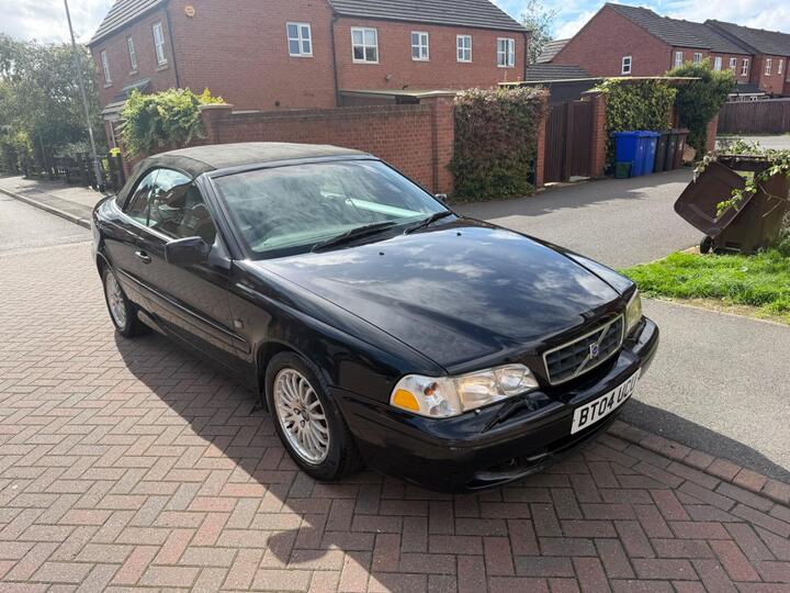 Volvo C70 2.0T 2dr