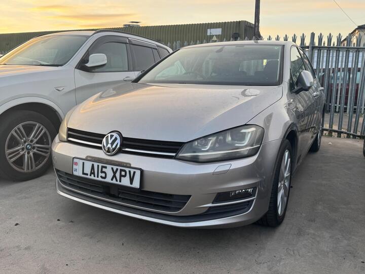 Volkswagen Golf 1.2 TSI BlueMotion Tech S DSG Euro 5 (s/s) 5dr