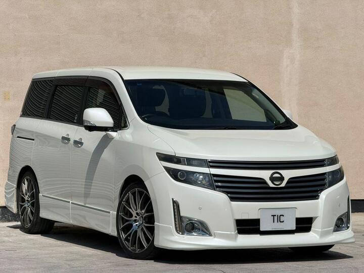 Nissan ELGRAND 250 HIGHWAY STAR - URBAN BLACK | 2.5 | AUTO FRESH IMPORT + GRADE 3.5