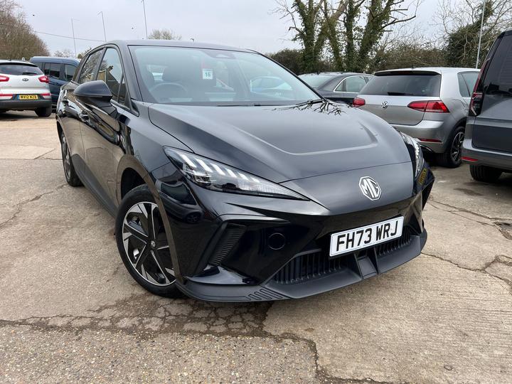 MG MG4 51kWh SE Auto 5dr