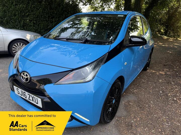 Toyota AYGO 1.0 VVT-i X-cite (INstyle Pack) Euro 6 3dr