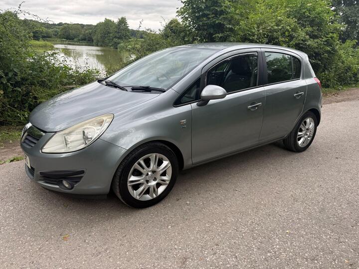 Vauxhall Corsa 1.4i 16v SE 5dr (a/c)