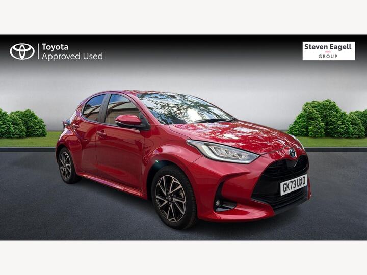Toyota Yaris 1.5 VVT-h Design E-CVT Euro 6 (s/s) 5dr